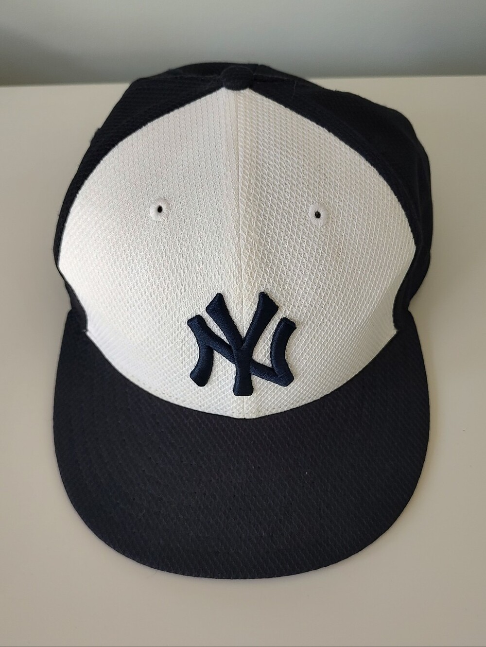 New York Yankees MLB Diamond New Era 59FFTY Baseball Cap Blk White Fitted 7 3/4
